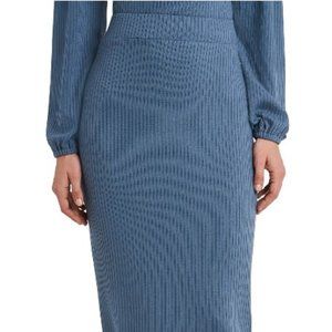 NWT- Vince Camuto Rib Knit Pencil Skirt- LARGE